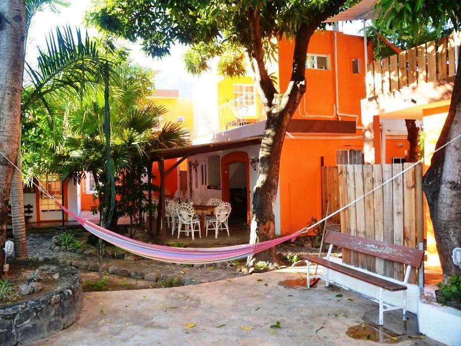 Guest House Chez Jacques Tamarin Buitenkant foto