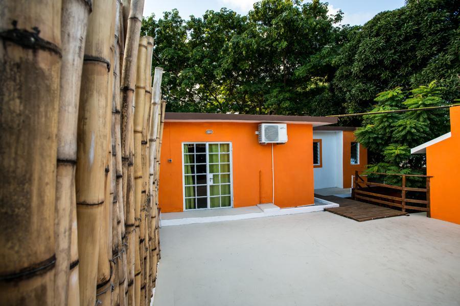 Guest House Chez Jacques Tamarin Buitenkant foto