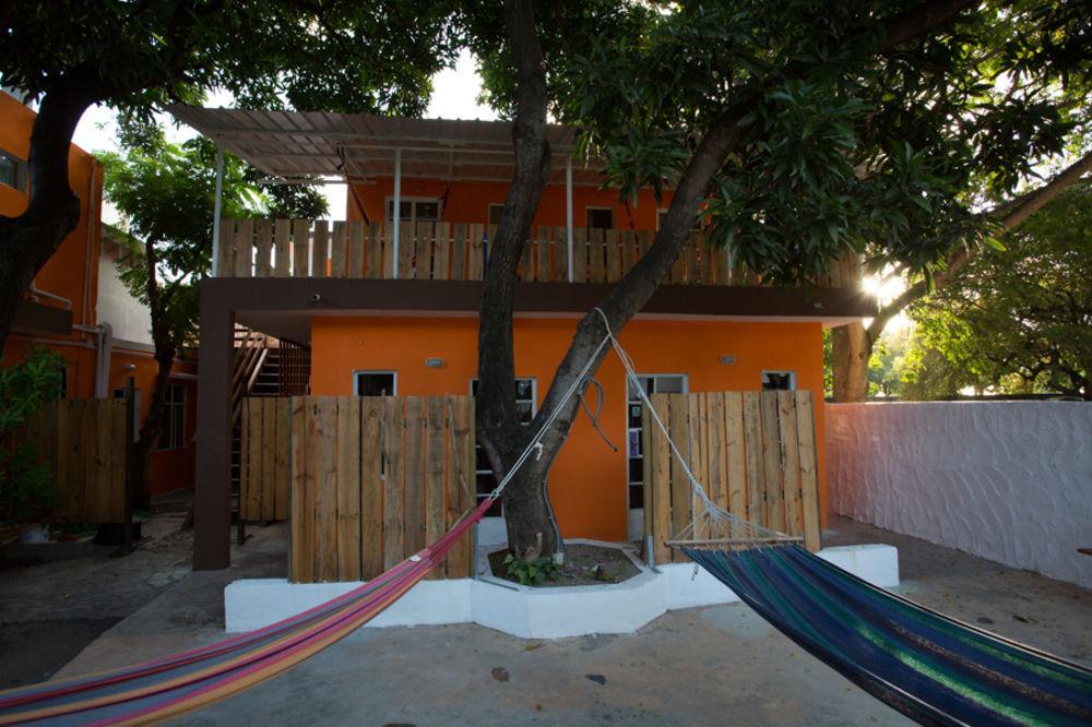 Guest House Chez Jacques Tamarin Buitenkant foto