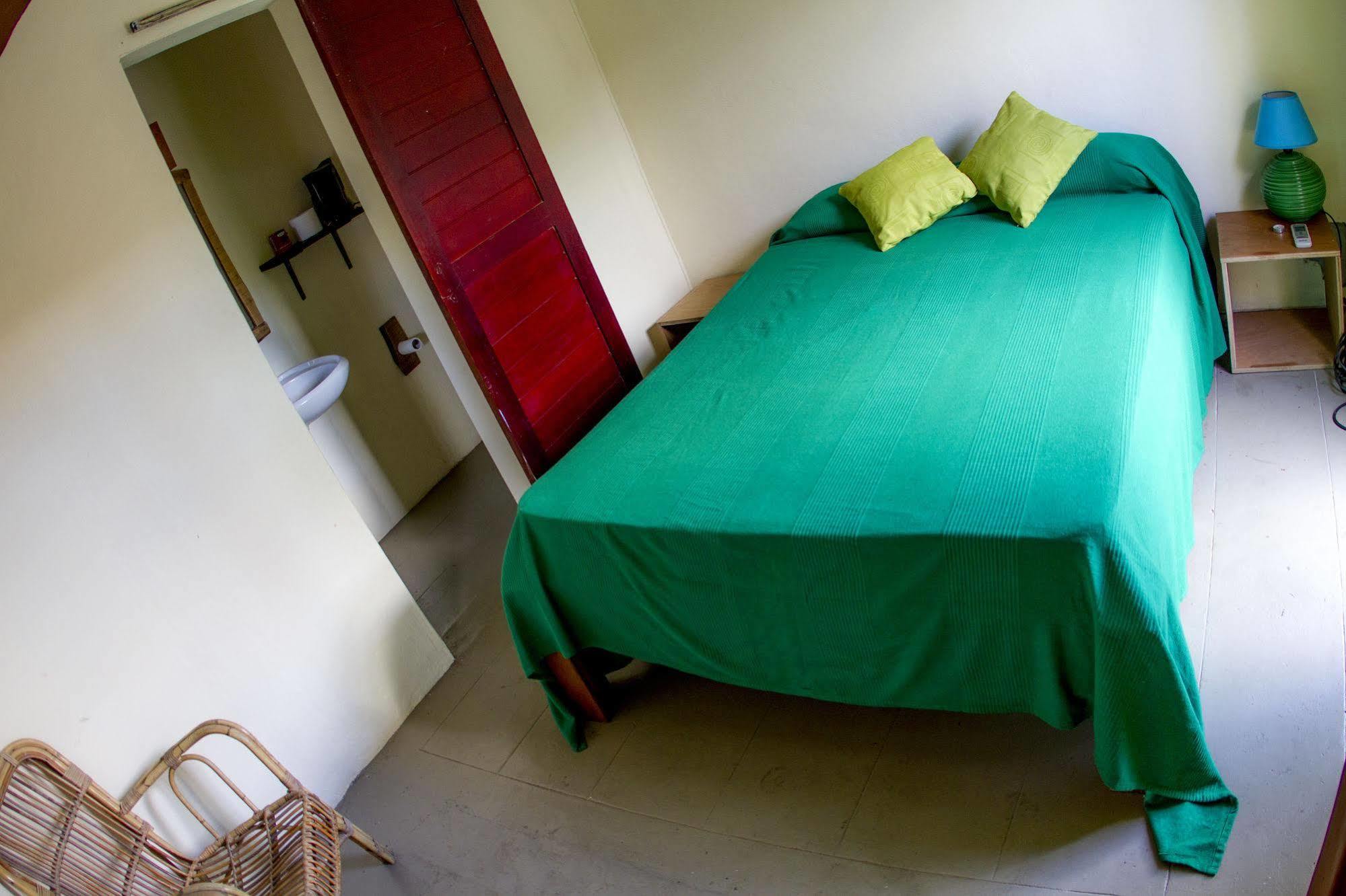 Guest House Chez Jacques Tamarin Buitenkant foto