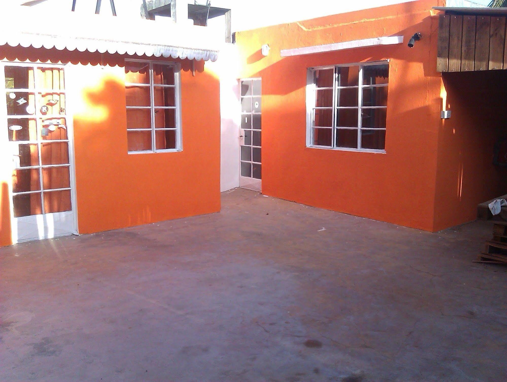 Guest House Chez Jacques Tamarin Buitenkant foto